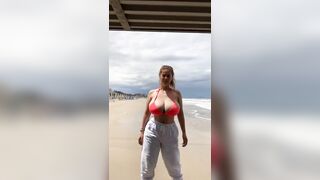 TikTok Big Titties: Beach Body #1