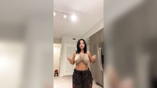 TikTok Tits: 2sexyfayagirl #4