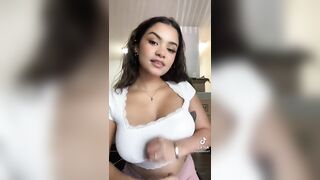 TikTok Tits: That tit moved #3