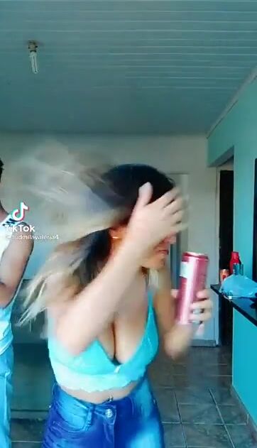 Power Shake 'n Shimmy ????