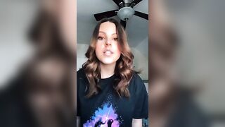 TikTok Tits: Big titties, she has #2