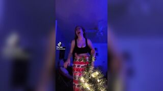 TikTok Tits: Helping Hands-on ♥️♥️ #2