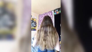 Damn the reveal ????????