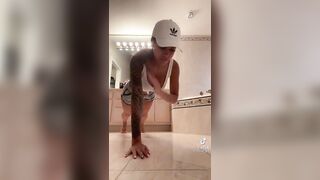 TikTok Tits: A little exercise #3