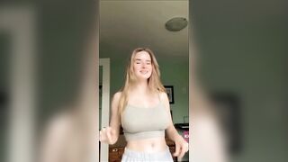 TikTok Tits: Name♥️? #2