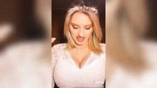 TikTok Tits: So stacked #4