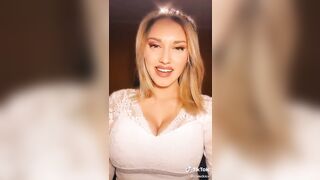 TikTok Tits: So stacked #3