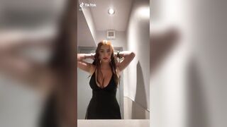TikTok Tits: Filmed In A Zizzi Toilet, Idc The Dance♥️♥️ #1