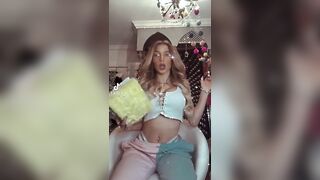 TikTok Tits: Snozzlepop #2