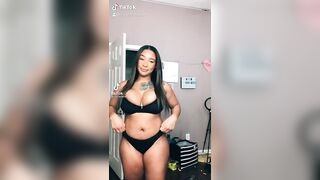 TikTok Tits: Pop one for the homiesss #2