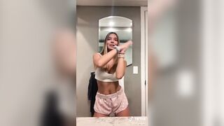 TikTok Tits: Nice Twerk #4