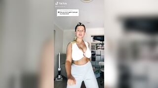 TikTok Tits: Kikiistiktok #2