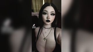 TikTok Tits: @trophywife101 #2