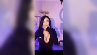 TikTok Thot: Sneeze #3