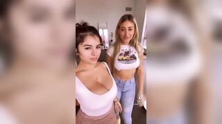 TikTok Thot: Lesbian #3