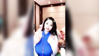 TikTok Thot: Webcam #4