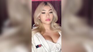 TikTok Thot: Blonde ABG #1