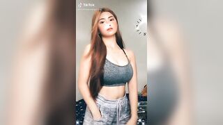 TikTok Thot: Jerking hand movement #3