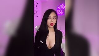 TikTok Thot: I like both #3