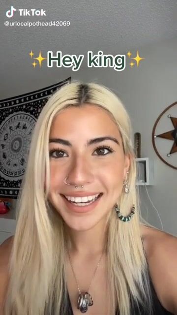 Hey king ????, your balls are hanging really low today