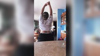 TikTok Ass: Moving hips #3