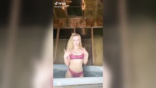 TikTok Ass: Hot tub #2