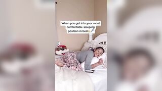 TikTok Ass: She knows exactly what she’s doing ♥️♥️♥️♥️ #3