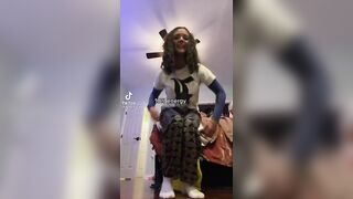 Need a cum tribute for mckinzies fine ass ????????