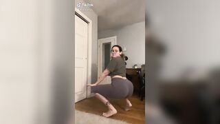 TikTok Ass: Caity #4