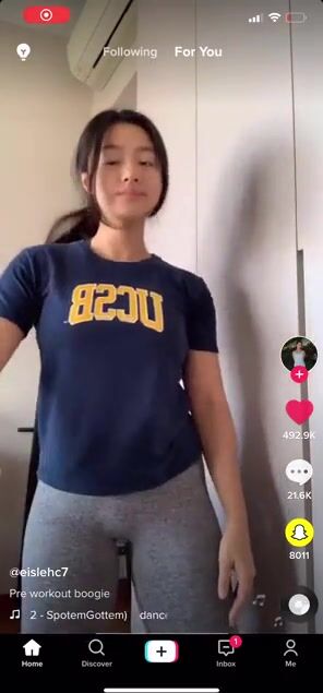 Girl goes off hard.
