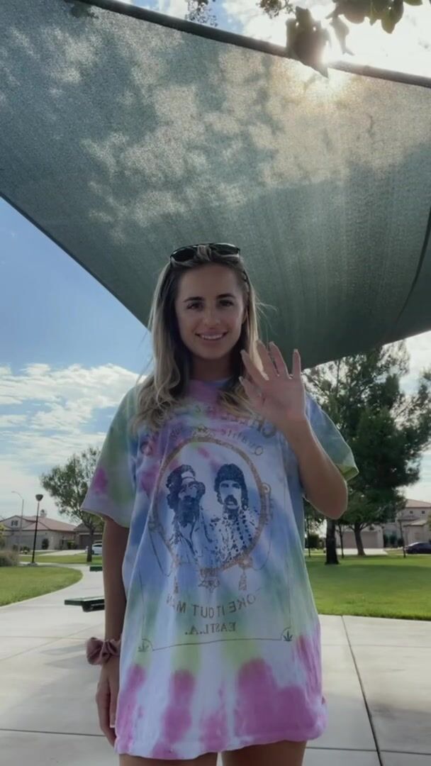 My neighbors either love me or hate me ????