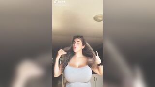 TikTok Busty: Vicky vieira #1