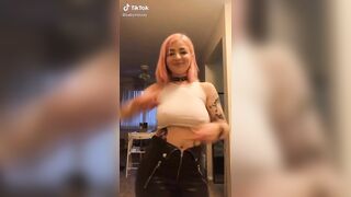 TikTok Hotties: Nipple view ♥️♥️ #2