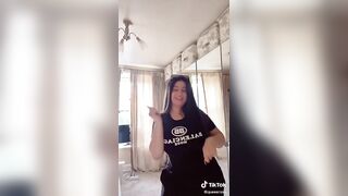TikTok Big Titties: There was an attempt to hide them #3