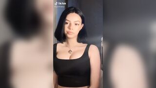 TikTok Hotties: Does anybody have her nudes shes a megathot #2