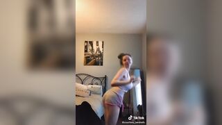 TikTok Hotties: Boobs and butt. #4