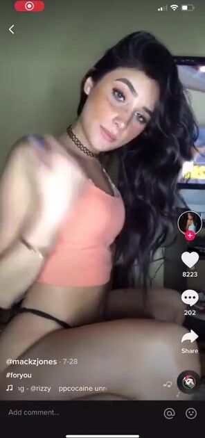 Hot Tiktoks Before her account got clipped