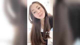 TikTok Hotties: Her boobs are nice #4