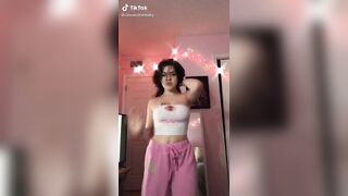 TikTok Hotties: Bouncy nip pierced good dancer cake shake #1