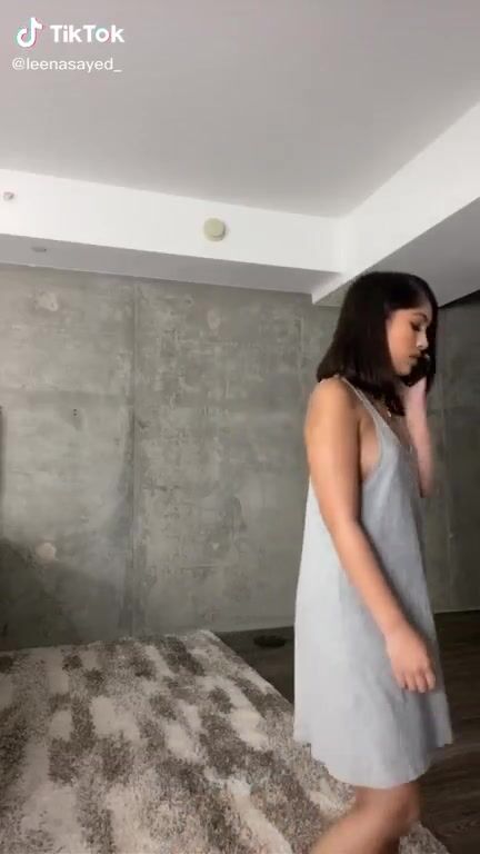 Little bit of side boobs