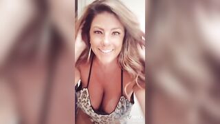 TikTok Hotties: Milf tiktok really is something else #4