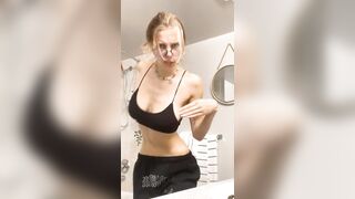 TikTok Hotties: Wait for it... this can't be human #1