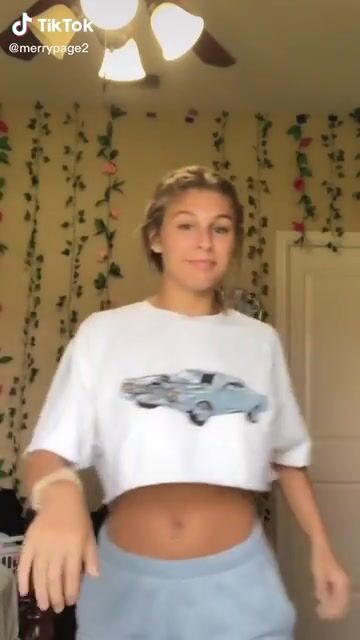 Slight nip slip on my fyp