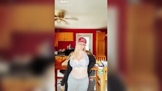 TikTok Tits: She might be the hottest girl on TikTok tbh #2