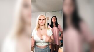 TikTok Hotties: Lefty Has Big Boobs #4