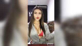 TikTok Hotties: COLOMBIAN THOT #2