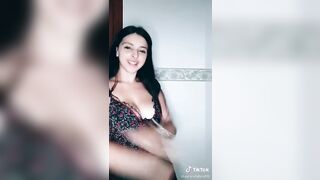 TikTok Hotties: Gravitittties #4