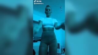 TikTok Hotties: See thrust bounce. #1