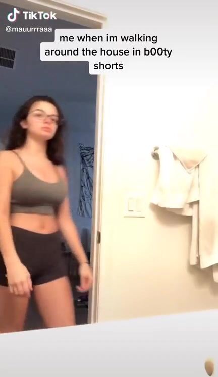 A generous boyfriend ????