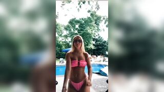TikTok Hotties: She knows how it works ;) #4